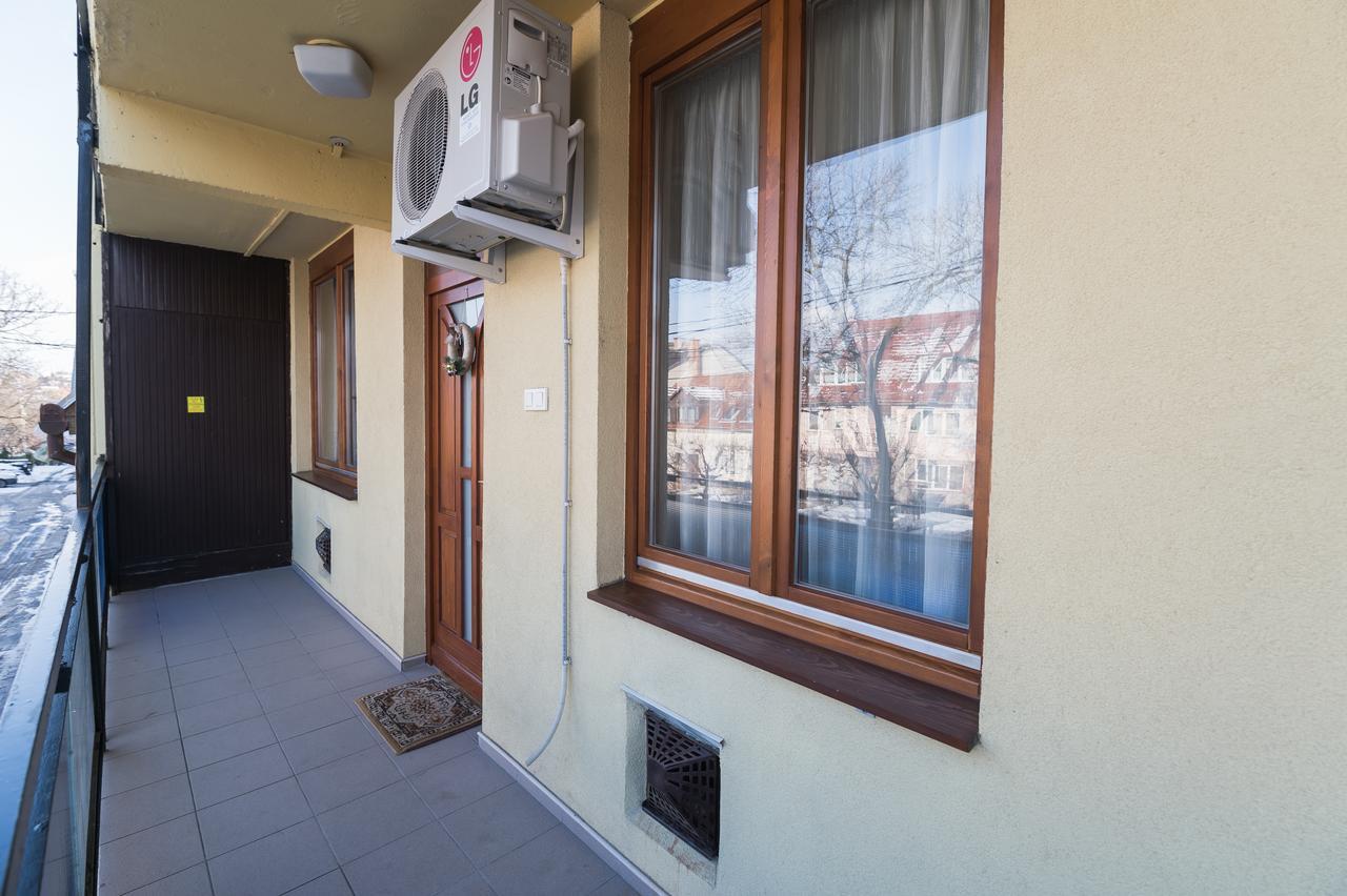 Lujzi Apartman Eger Ngoại thất bức ảnh